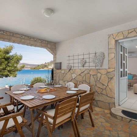 Estella Villa Apartments ロゴズニッツァ エクステリア 写真