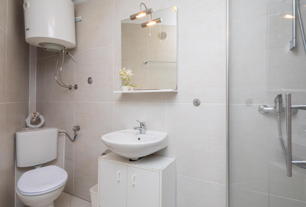 Estella Villa Apartments ロゴズニッツァ エクステリア 写真