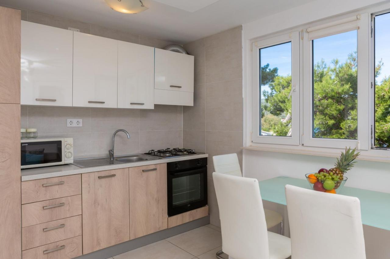 Estella Villa Apartments ロゴズニッツァ エクステリア 写真